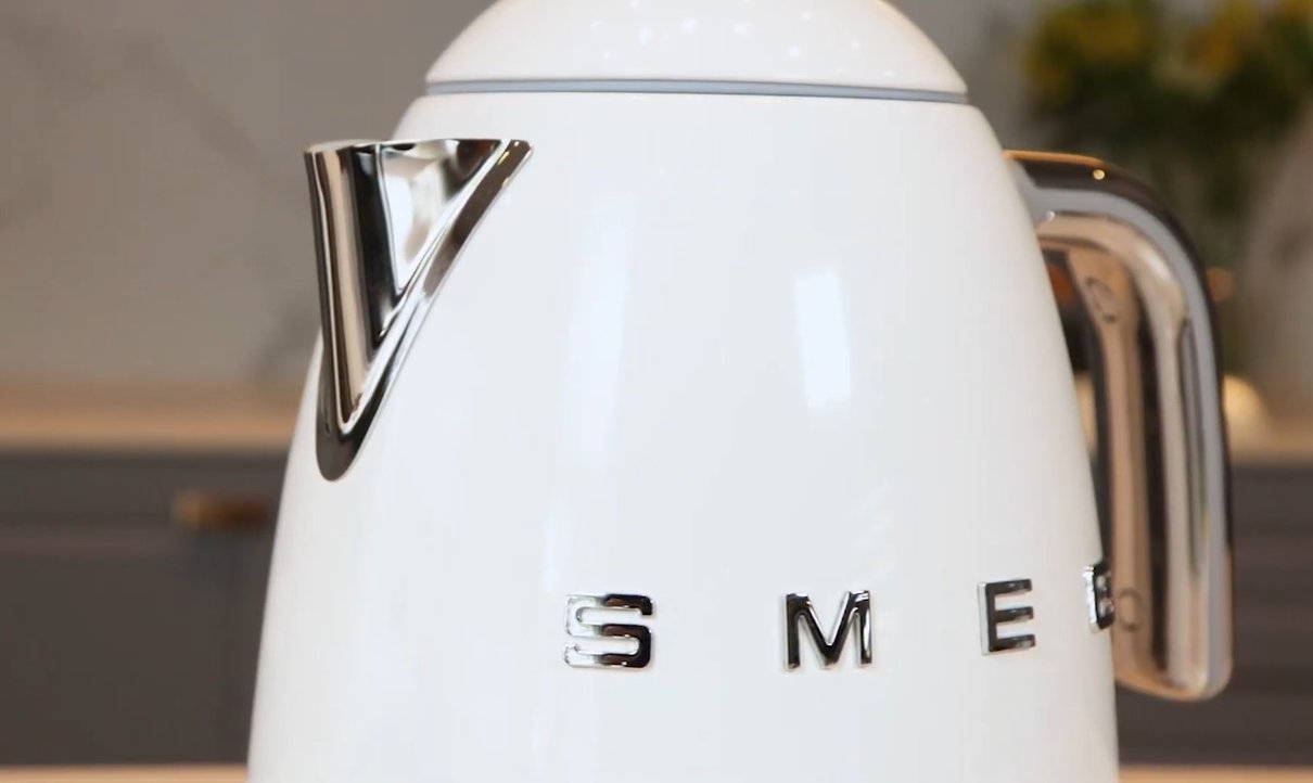 Conjunto chaleira e torradeira 2 fatias Branco 2