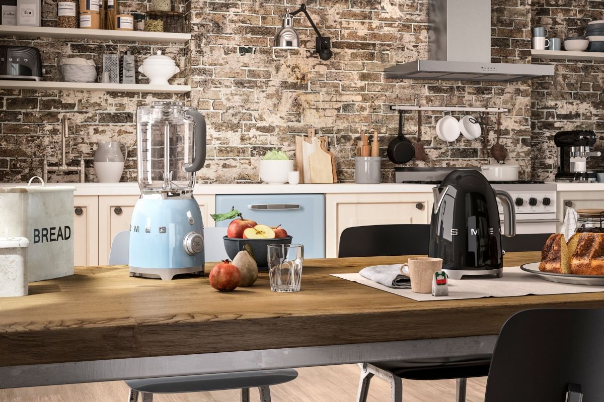 cozinha decorada com eletros com design italiano