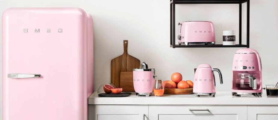 Coleção Anni 50: a linha da Smeg que transforma a cozinha em galeria de arte Coleção Anni 50: a linha da Smeg que transforma a cozinha em galeria de arte