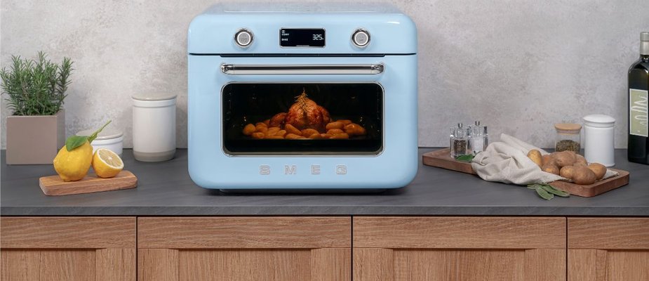 Forno de bancada Smeg: quando assar se torna parte da estética da cozinha